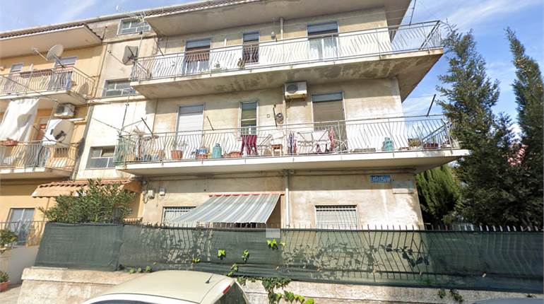 Appartamento 5 vani Via Silvio Boccone n.2