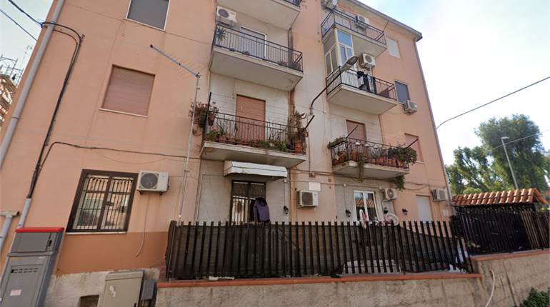 Appartamento 3 vani in Via Baracca, 4