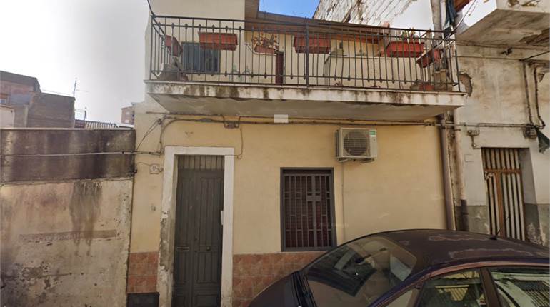 Appartamento mq 191 in Via Acquedotto Greco 17