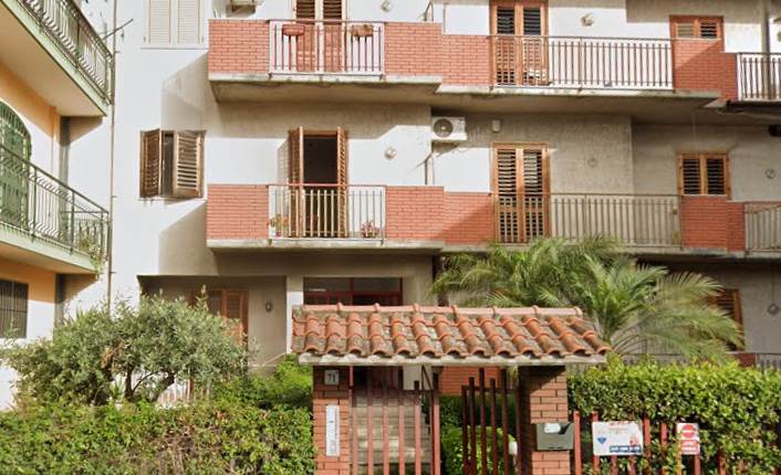 Appartamento in vendita a Aci Catena