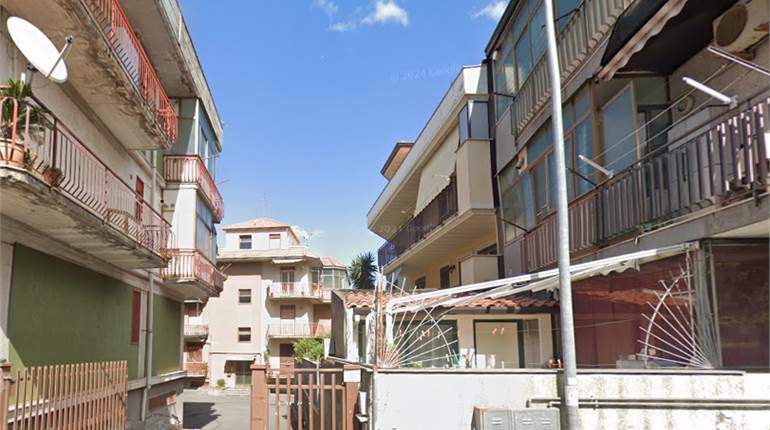 Appartamento in vendita a Aci Catena