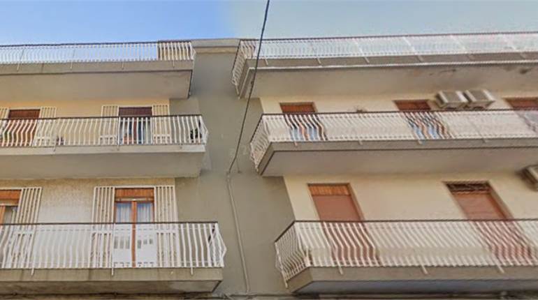 Appartamento in vendita a Acireale