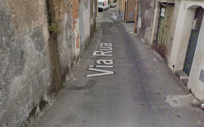 Appartamento in vendita a Aci Catena