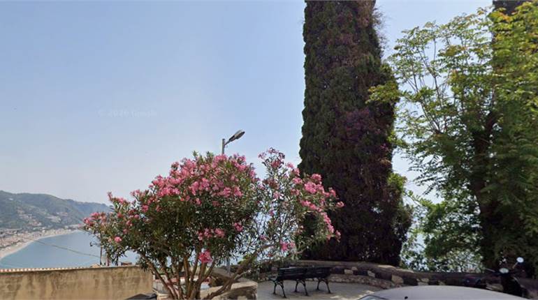 Appartamento in vendita a Taormina